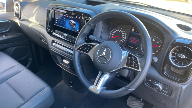 Mercedes-Benz Vito Tourer L3 Diesel Rwd 116 CDI Select 9-Seater 9G-Tronic